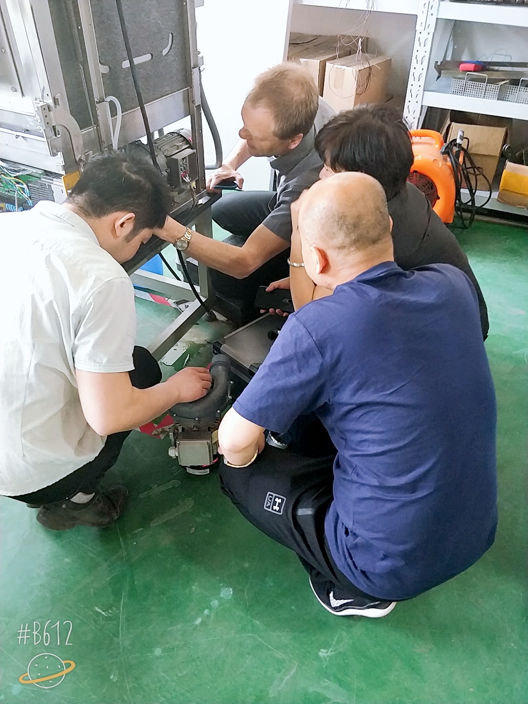 熱烈歡迎國外廠商來我公司參觀考察技術(shù)培訓